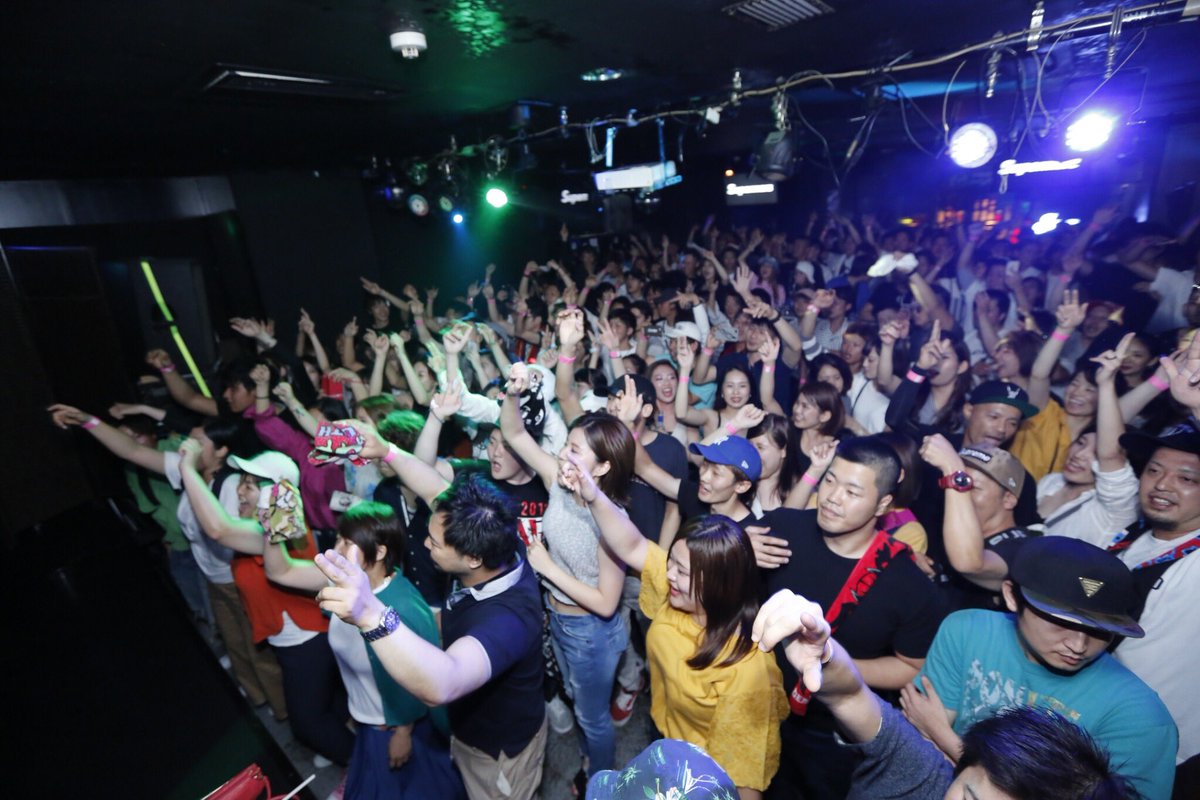 djking0316's tweet photo. 今週日曜は

すき！

CYBER JAPAN DANCERsの
チームKが登場です🙌

いろんな意味で最初で最後
そして新たなスタートなPARTY🔥
改めて言わせていただきたいけど
SNSでは控えます（笑）

現行日本トップクラスのゲストで
夏盛り上がっていきましょ‼️
是非お待ちしてます‼️ https://t.co/ADpAjygArp