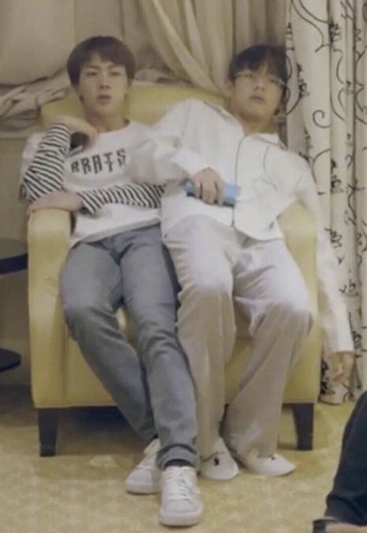 BTS_3k13's tweet photo. (03) テヒョン強めのジンよりのおる

ログアウトしてしまったので新垢です

チングなってくれる人募集中♥
・
・
・
 #armyさんと強烈に絡みたいのでRTしてくれた方フォロー #armyいいねしてくれた人全員フォロー  #ARMYからの猛絡み大歓迎  #armyさんと猛烈に絡みたい  #韓国すきな人と繋がりたい https://t.co/s54aD7VLfL