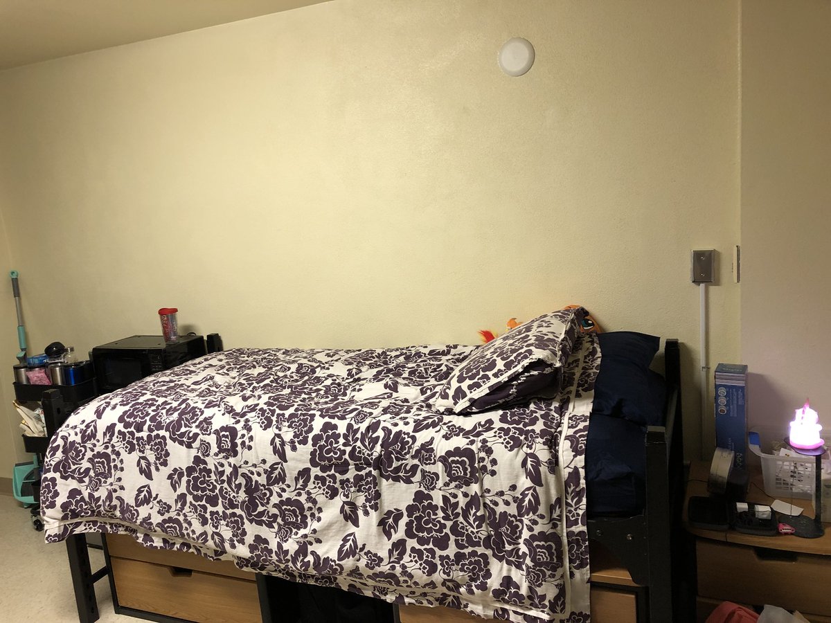 MuccaBambino's tweet photo. It’s not completely organized yet, but I’m in my dorm! #OUMoveIn18 is complete and I’m so excited! https://t.co/vdBCQFL3j8