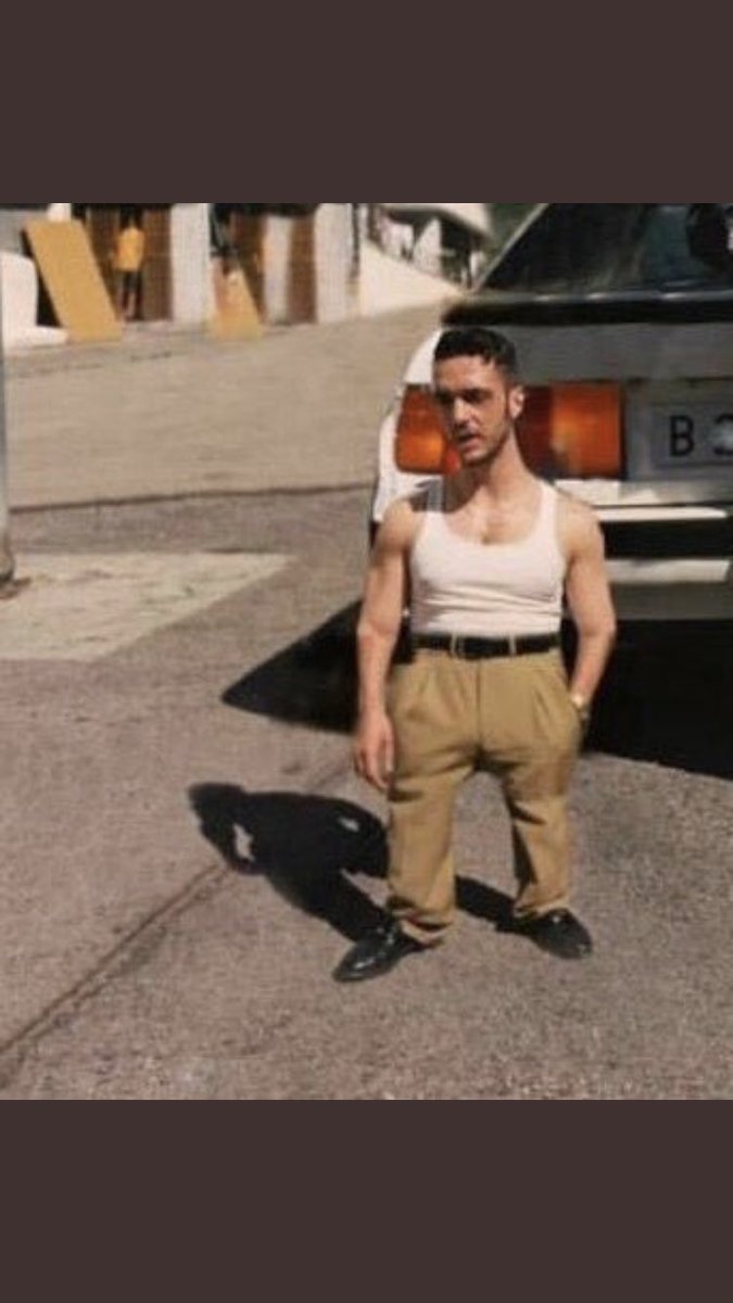 -Profe porfa no me dejes after de class que tengo entrenamiento ahora