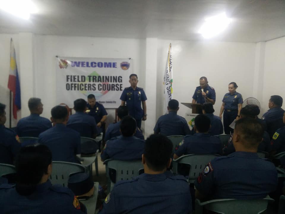 rstu4A_pnpts's tweet photo. Closing ceremony of the 2nd batch Field Training Officers Course which was graced by PSSUPT MARVIN MANUEL P PEPINO as Guest of Honor and Speaker. https://t.co/xXFDPFWZI1