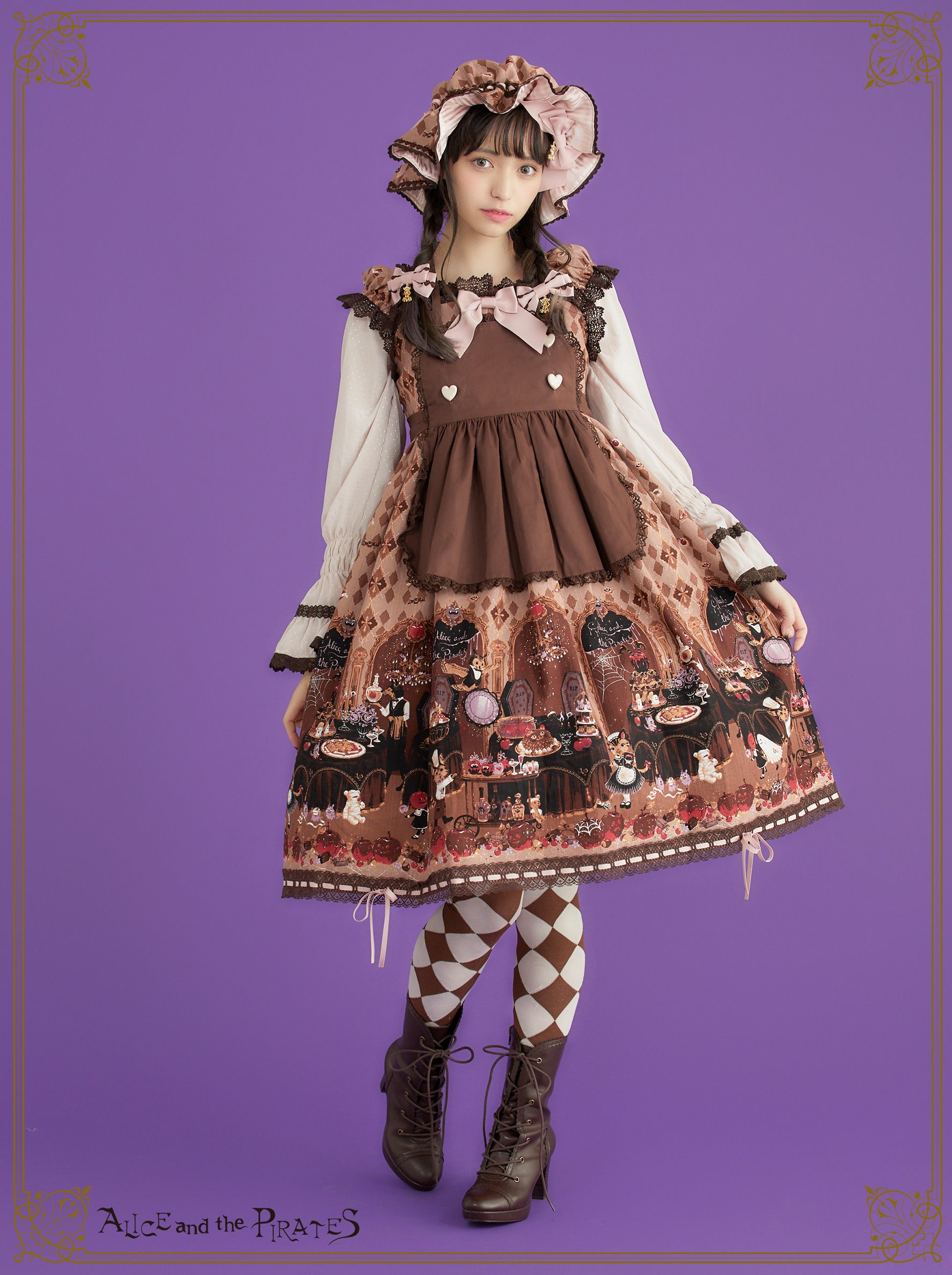 【オープニング 大放出セール】 PIRATES ミセス・ハロウィンアップルの奇妙な晩餐会柄メイド 帽子