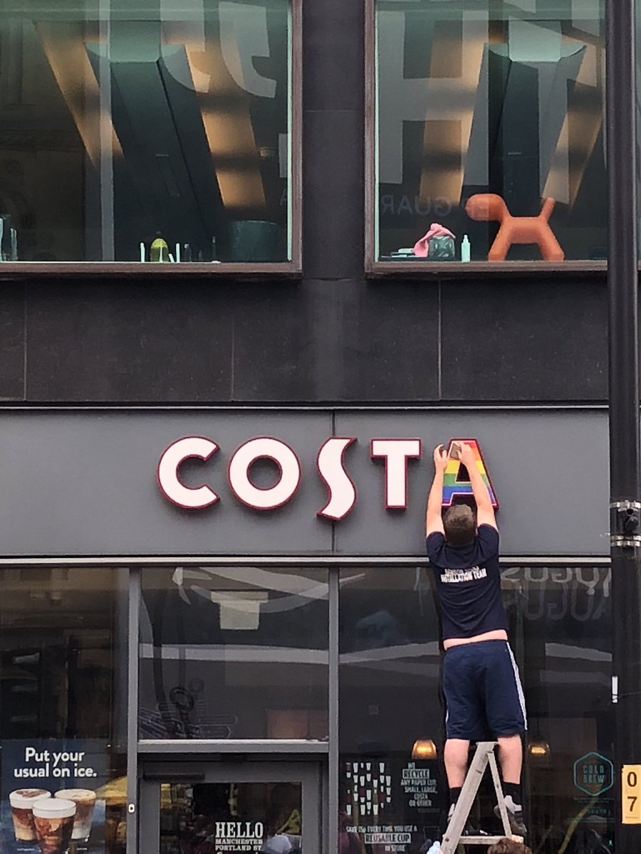 CarlAustinBehan's tweet photo. Beautiful-.great to see @CostaCoffee #1Portland Street getting in the #Pride spirit for @ManchesterPride @canalstmancs @LGBTfdn @FOMcrGayVillage @TheProudTrust @mancunicorn @ILoveMCR https://t.co/5NLrfVCXbf