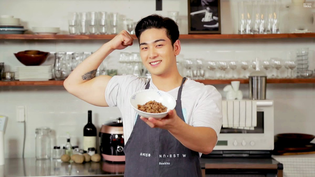 lovemynuest3701's tweet photo. Hello pulis.. ππ
Awat la hot sgt ni..
#beakhot #hotguyswhocook #NUESTW #NUEST_W #λ΄μ΄μ€νΈW #WHO_YOU #DEJAVU #JR #쩨μ #ARON #μλ‘ #BAEKHO #λ°±νΈ #REN #λ @NUESTNEWS https://t.co/2tQ0UxliFc