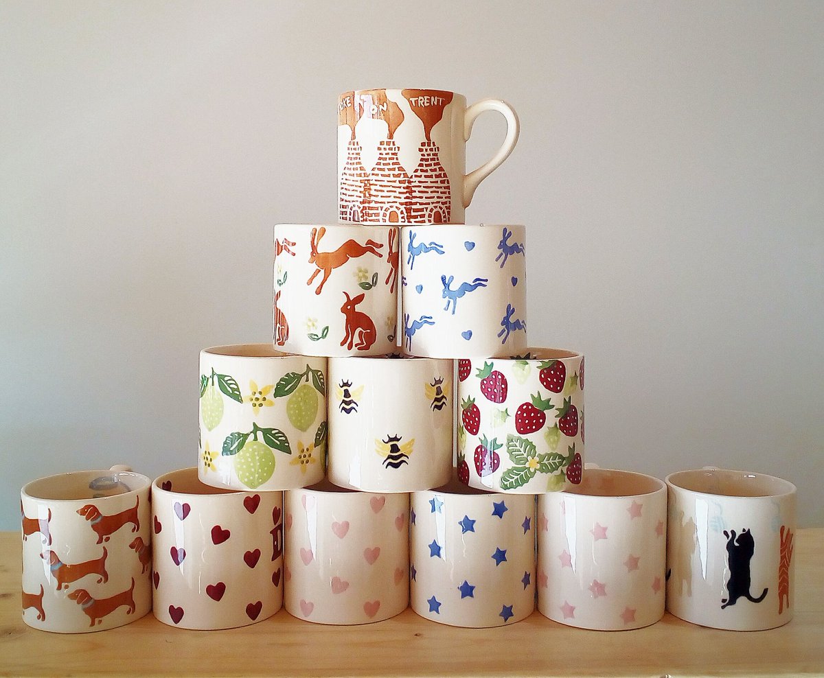 Celebrating #nationalafternoonteaweek with our beautifully hand painted and handmade mugs by #peregrinepottery. Quality at its finest and made using the traditional slip casting way <a href="/TrenthamEstate/">Trentham Estate</a> #handmadestokeontrent #earthenwareceramis