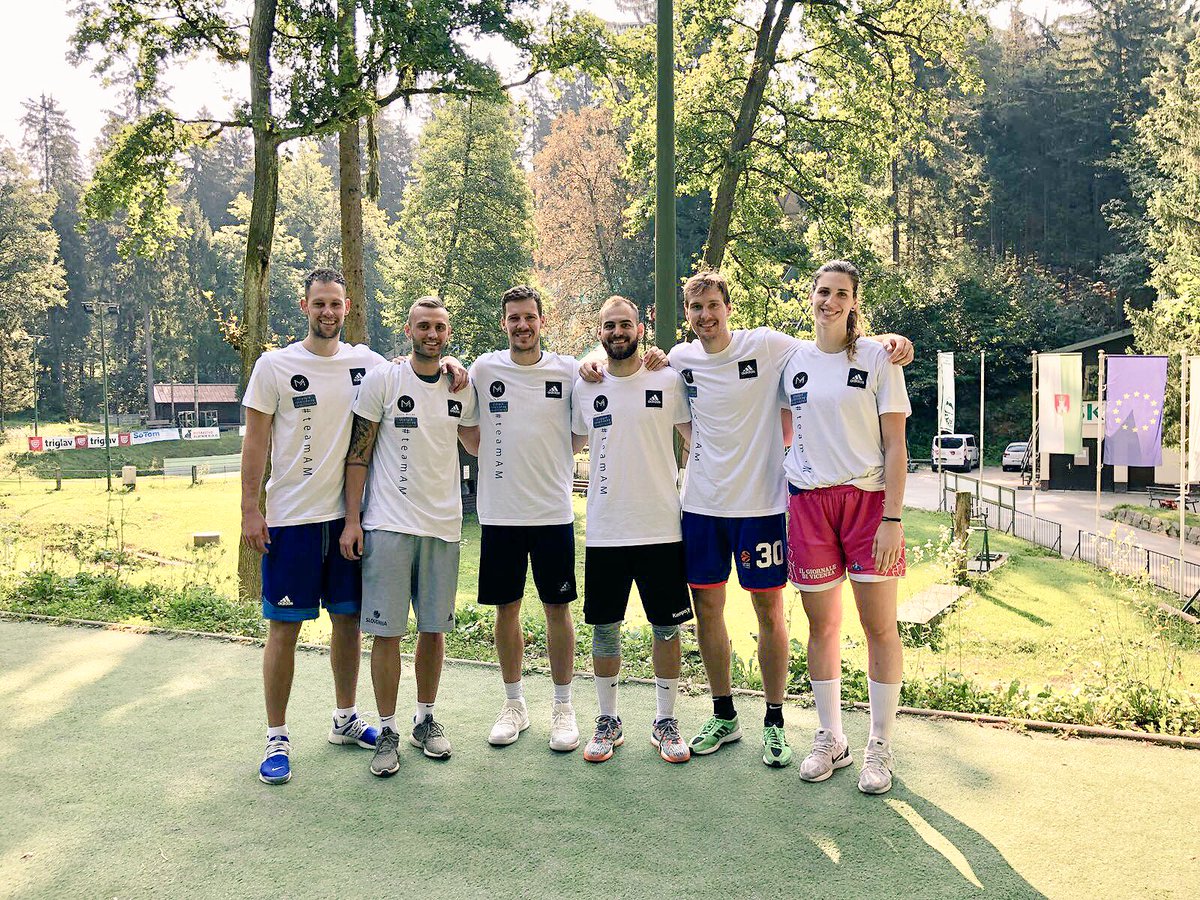 Eva Lisec tweet media