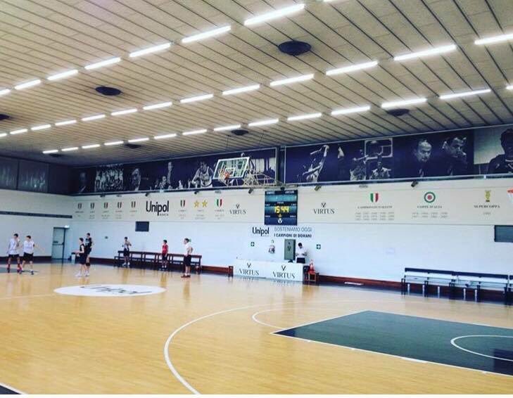 ilTubi's tweet photo. New season, new team, new home!! #VirtusBologna #Bologna #Coach https://t.co/nmrcdzdit1