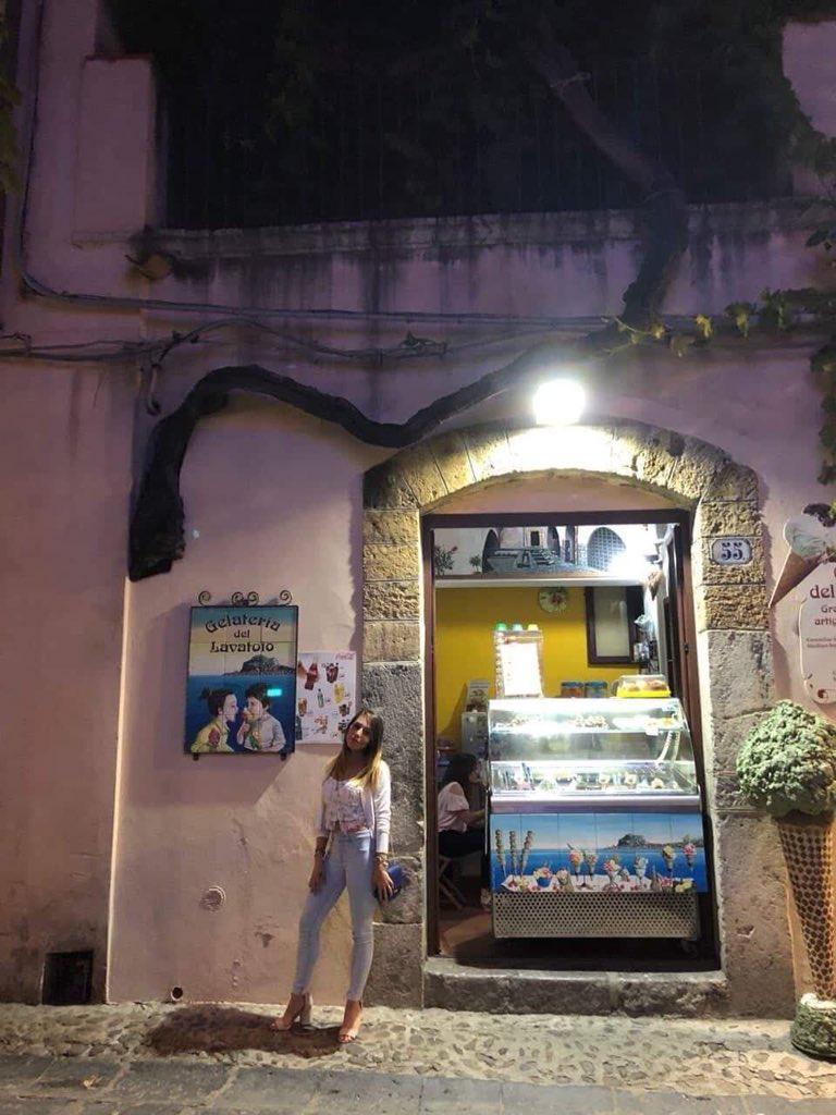 #night#cefalu#sicily#icecream#travel#vacancy#happy🌘😍