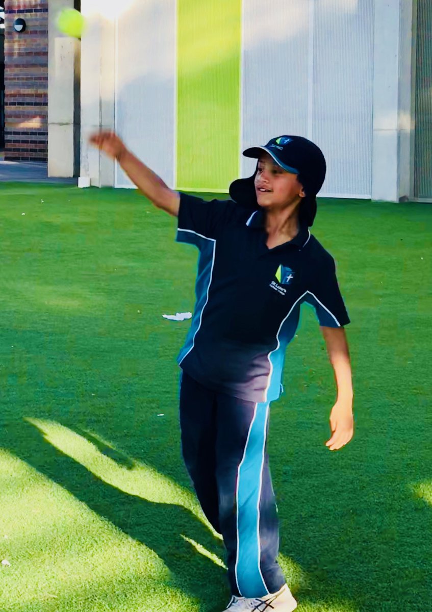 StLukesMP's tweet photo. Mr Fucile has led a cricket skills session at Activities Club this afternoon. A fantastic way to finish off the week! #cricket #activitiesclub #6to6 https://t.co/c1yBRjDJGX