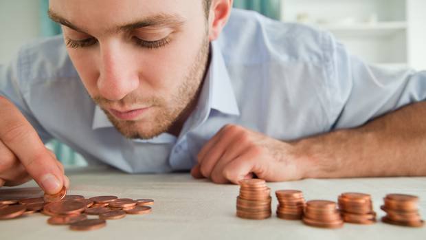 switch_please's tweet image. Are you paying the price for loyalty ? Why switching may actually save you money. ow.ly/Cvgf30k5Ibj 
#PleaseSwitch #SaveMoney