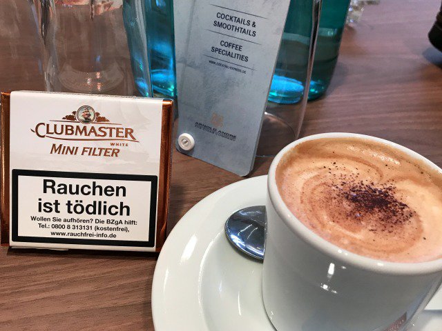GerdKebschull's tweet photo. *InterTabak 2018*
in #dortmund
https://t.co/5J4MtVgFoY
#interTabak #macBaren @alles_andre https://t.co/kSl5HBxnqk