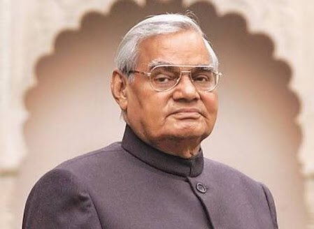 DrCJRoy's tweet photo. Deeply saddened by the demise of Shri A B Vajpayee, one of the greatest leaders our nation has ever witnessed. Will truly miss his eloquence, vision , humanitarianism, confidence , composure and his ardent defense of democracy. Truly the end of an era in Indian politics. Respect! https://t.co/TZ1nSNLlDO