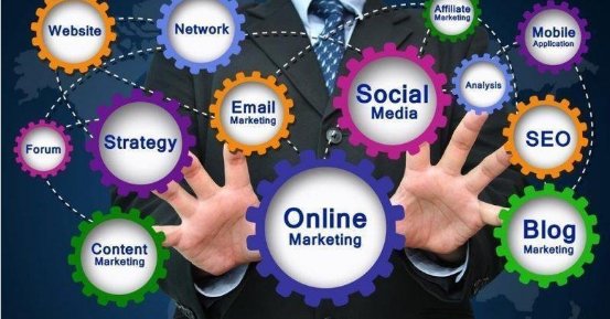 Gezocht: online communicatie- en marketingexpert om samen te bouwen aan Kunstloc Brabant: de nieuwe ontwikkel- en uitvoeringsorganisatie voor kunst en cultuur in Brabant. Reageren kan tot 3 september! > tinyurl.com/y7d69p3c  #kunstloc #vacature #communicatie #marketing #online