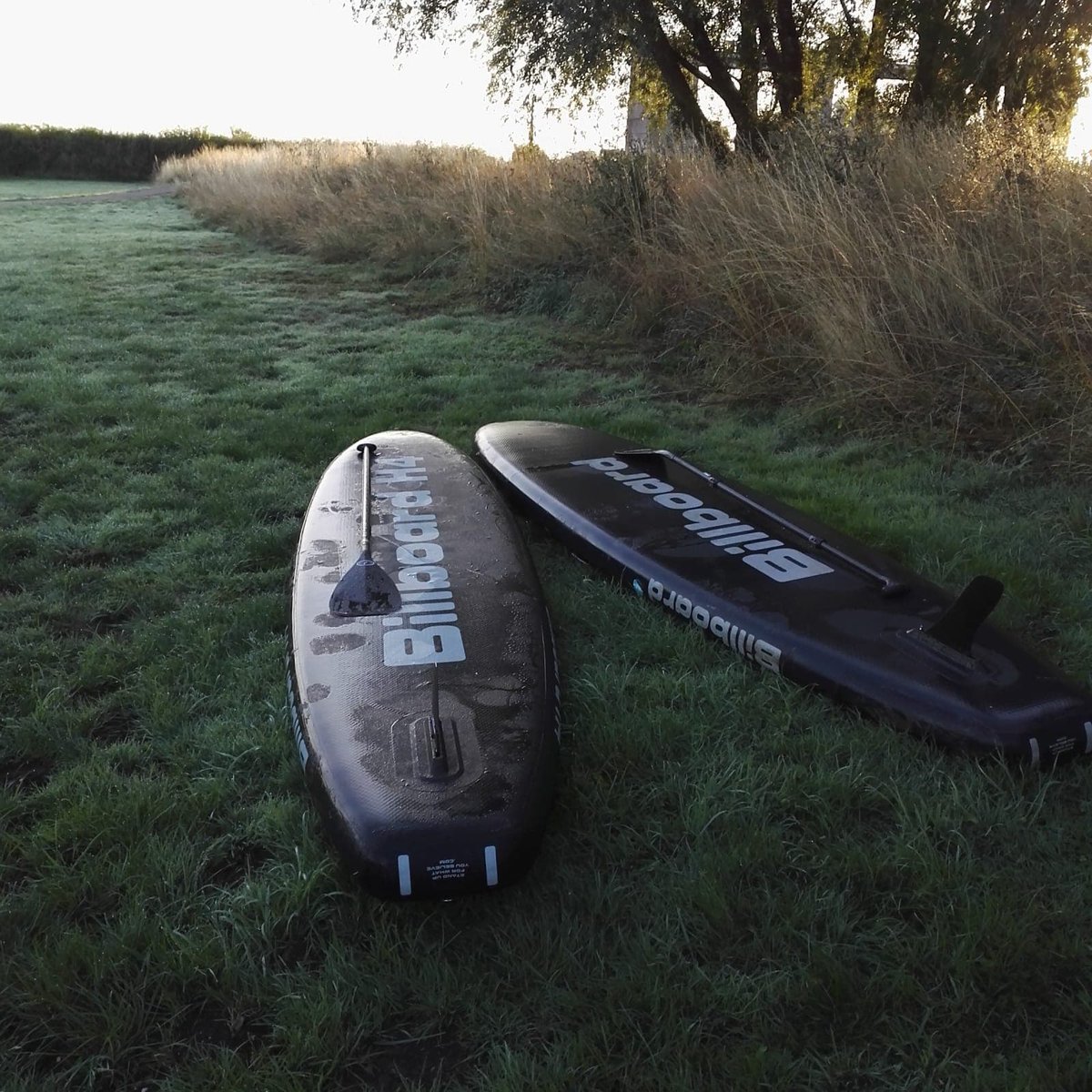 BasckIPR's tweet photo. The last leg of the @Christianbunke and @ExplorerJust's journey to #KingsLynn on their SUPs @Billboardsup is today! It looks like a sunny one too! Don't forget there's still plenty of time to donate! https://t.co/UUAH54CJQa all in support of @Magpas_Charity #SUP https://t.co/cpEfJMAG25