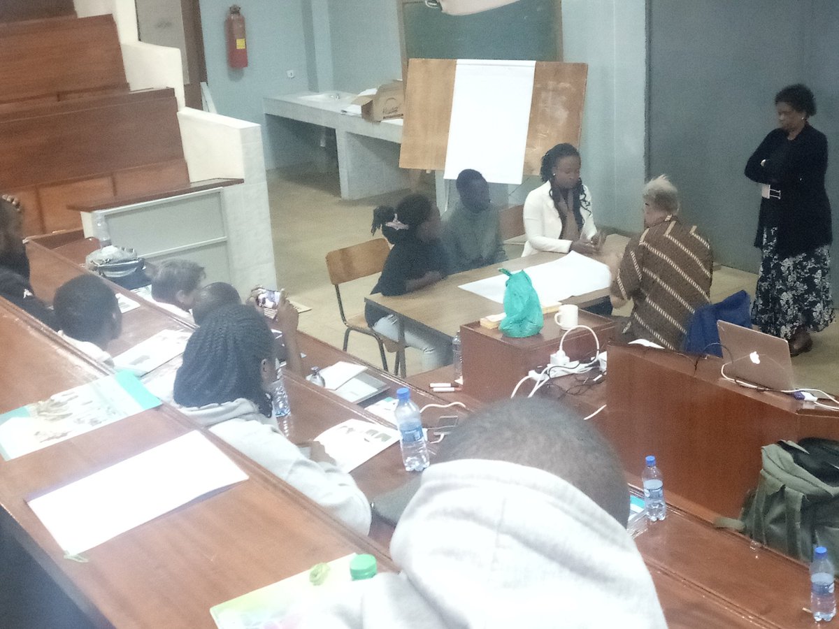 One Health Club-UoN (@ohc_uon) on Twitter photo Prof Jeff taking a group of the #OHDemosite2018 trainees through innovative and creative interviewing skills #OneHealth <a href="/papa_ofwete/">Robert Ofwete</a> <a href="/ChrispineAguko/">Aguko C. Juma</a> <a href="/abuomokumu/">tequiero abuom okmu</a> <a href="/nickklangat/">Nick Lang'at</a> Prof Jeff taking a group of the #OHDemosite2018 trainees through innovative and creative interviewing skills #OneHealth <a href="/papa_ofwete/">Robert Ofwete</a> <a href="/ChrispineAguko/">Aguko C. Juma</a> <a href="/abuomokumu/">tequiero abuom okmu</a> <a href="/nickklangat/">Nick Lang'at</a>