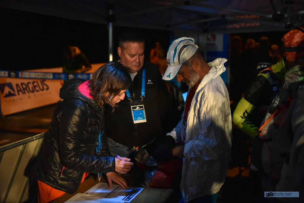 Aladağlar Sky Trail 45K start öncesi malzeme kontrolü! 

Aladaglar Sky Trail 45K pre-start mandatory equipment control!