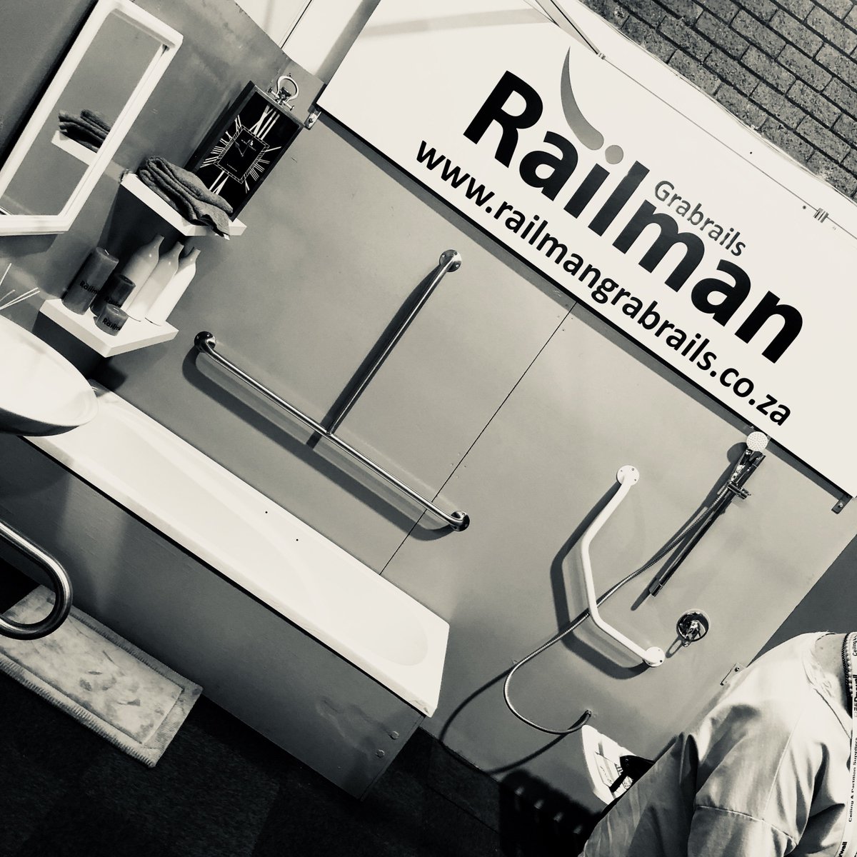 AfriBuildSA's tweet image. Railman Grab Rails. For #customtowelracks and #customrails #interbuild18