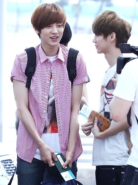 chanluachive's tweet photo. Boyfriends trips ✈️👬💖 https://t.co/asaV6KwRY7