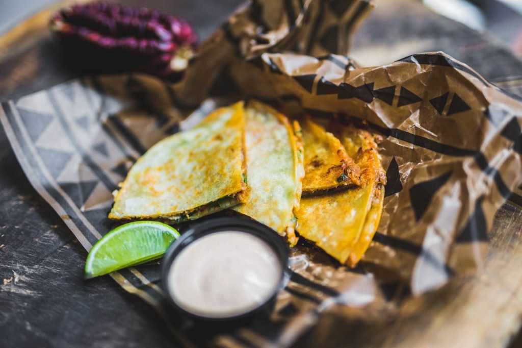 Mer grönt åt alla!

Vegan eller Vegetarian? Alla våra rätter på vår nya meny är från grunden vegan eller vegetariska. Du väljer bara något av våra proteiner som är helt vegan.

Läs mer om vegan / vegetarisk mat på Zocalo här: zocalo.se/meny/vegetaria…