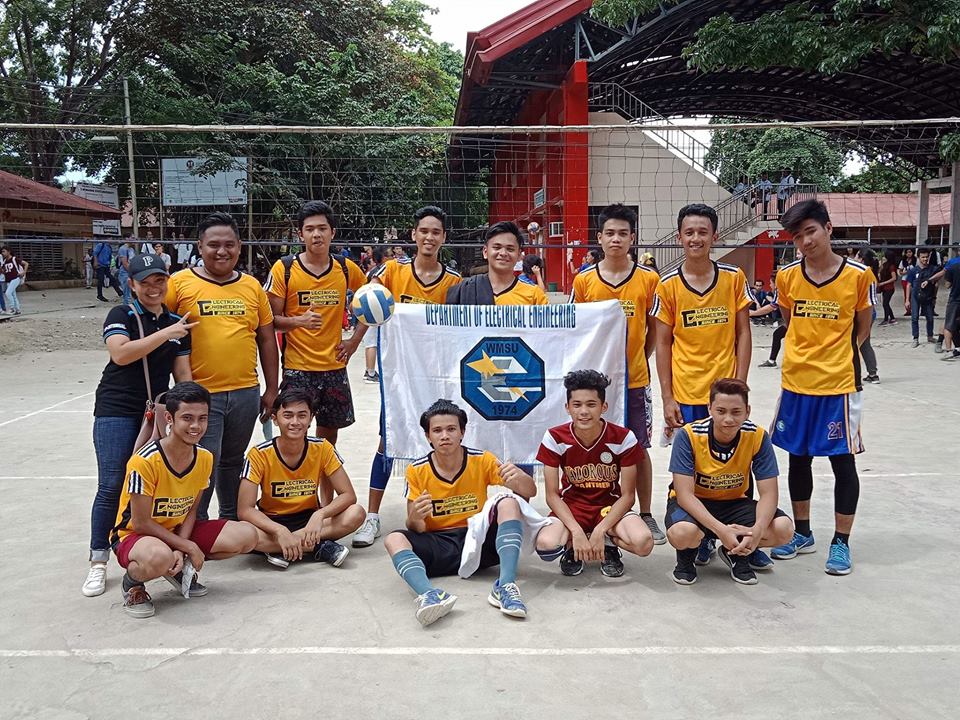BillyjhonAcain's tweet image. 1ST RUNNER UP MEN&apos;S VOLLEYBALL. 🤣💪🏐
#engineeringcollege #EEYOUTH #EngineeringFEST