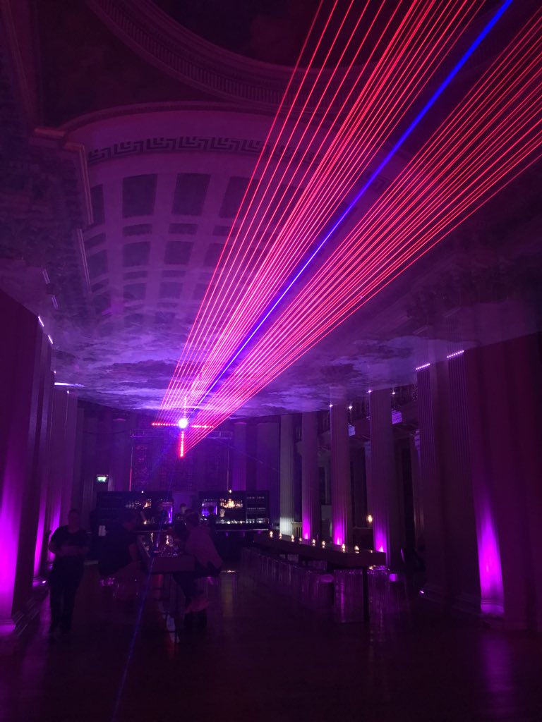 How many nights a week is too many to go to the #PommeryBar at <a href="/signetlibrary/">The Signet Library</a> 🤣