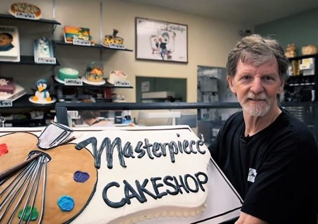 Segurient's tweet image. Colorado goes after Masterpiece Cakeshop again 
 feedproxy.google.com/~r/LegalInsurr…