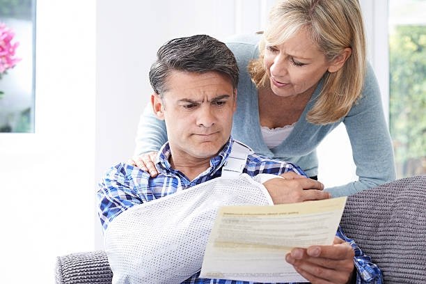 Bills piling up due to a serious personal injury? We can help, call now for an aggressive attorney that is ready to go to court. compostolaw.com