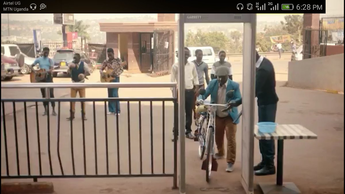 DrakeStephClay's tweet photo. Brilliant work done on this Bosco Advert from @mtnug 😂😂👍
Especially with the casting of Bosco 😂 https://t.co/plxiWD64Wg