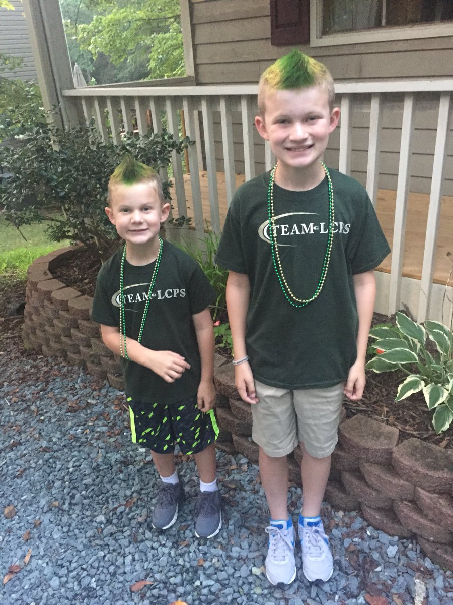NoTechHURDles's tweet photo. #TeamLCPS Spirit Day #EpicMNES #TeamTJES #LCMSBobcats https://t.co/9xD9d2xC23