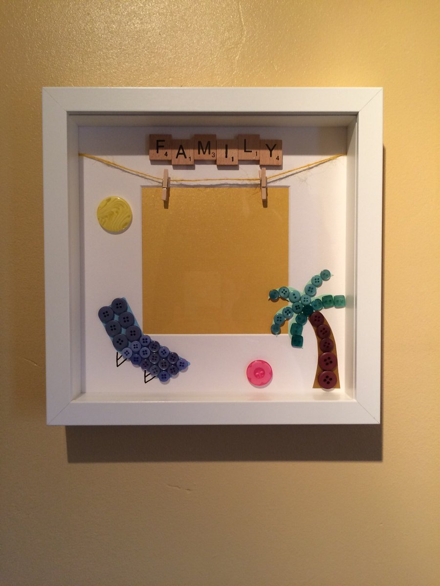 anniesframes's tweet photo. Been on holiday? 🏖 🌊 ☀️ Need a memorable frame? #handmadebyme #frame #summer #holiday #beach #sea #family #photo #hobbycraft @Hobbycraft @directorycrafts @CraftersCompUK @handmadebritain https://t.co/v9ykOxxHSo