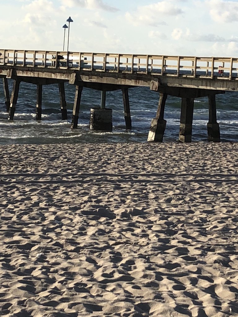 terasevr's tweet photo. These views make 95% humidity at 730 am worth it. Sticky slow run this am https://t.co/mfv93SDHXw