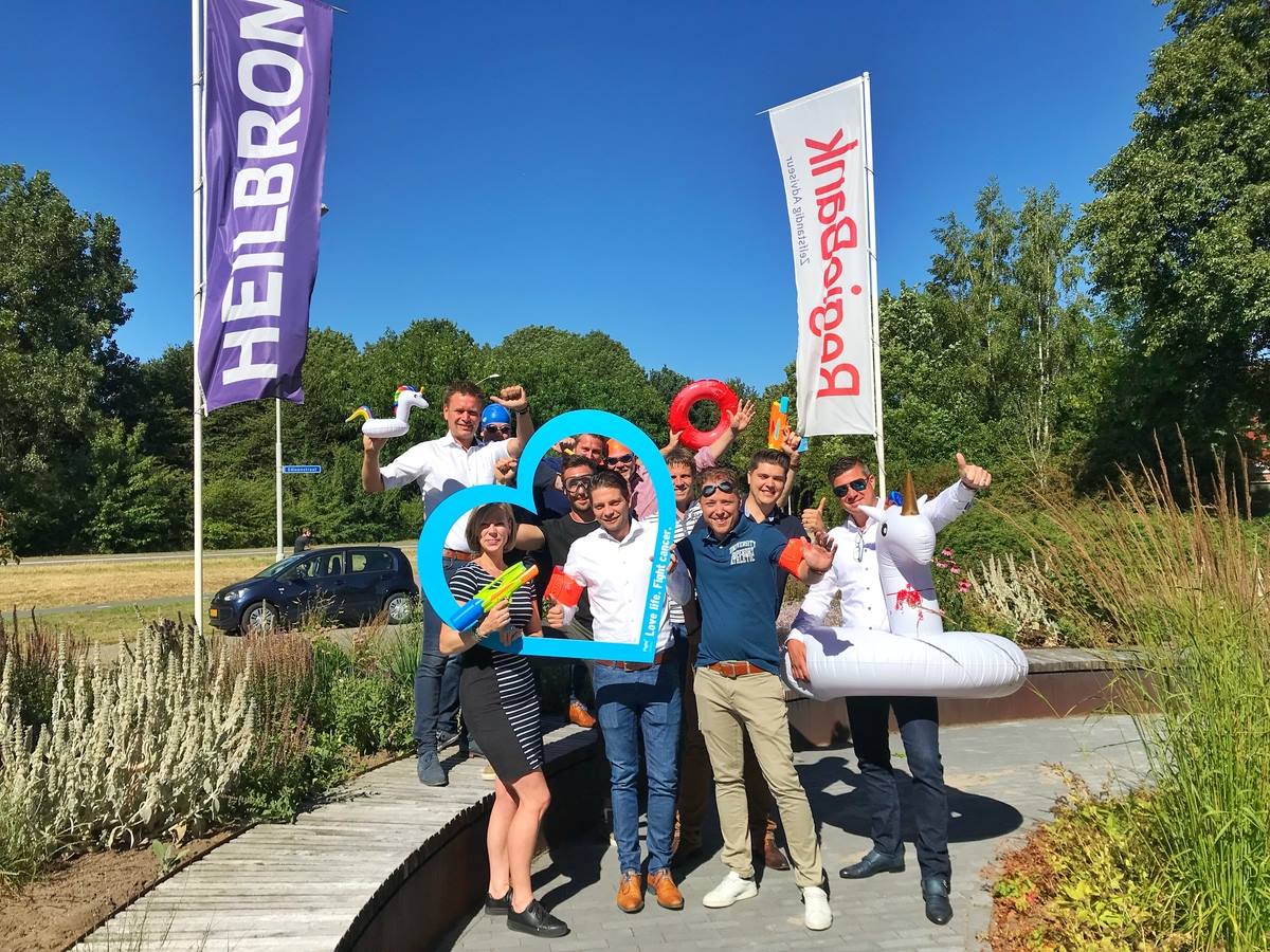 Heilbron_nv's tweet photo. Al onze swimmers zijn druk aan het trainen en wij tellen af naar 9 september voor Swim to Fight Cancer 0314! We hebben er zin in en kunnen jouw aanmoediging goed gebruiken!

Wil je ons steunen dmv een donatie? Dit kan via: https://t.co/TkhRWRpUIi
#HeelHeilbronHelpt https://t.co/LuYkeTmM9n