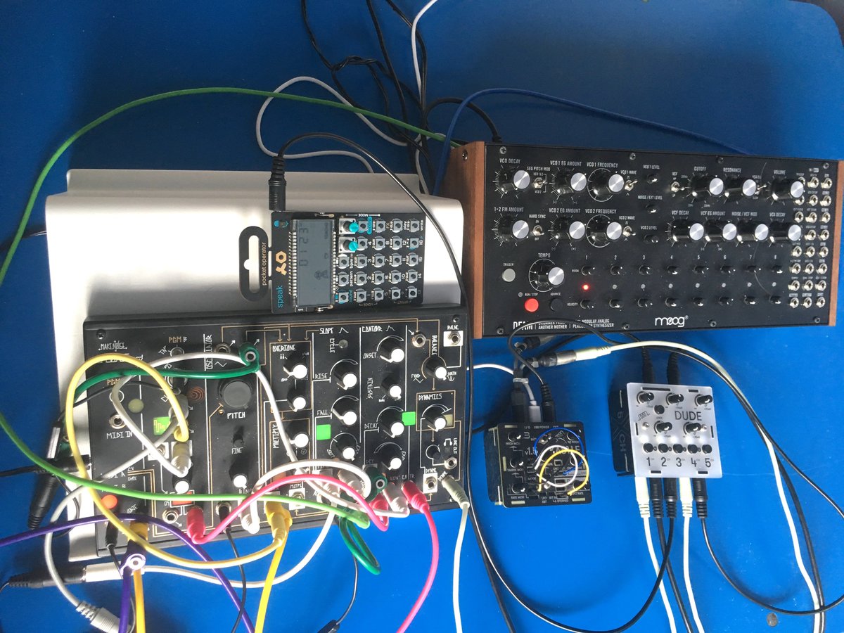 Using #DFAM <a href="/moogmusicinc/">Moog Synthesizers</a> #0Coast <a href="/makenoisemusic/">Make Noise</a> #Kastle <a href="/bastlinstrument/">Bastl Instruments</a> #PO35 #Speak <a href="/TeenageEngArg/">Teenage Engineering</a> at Fête Quaqua 2018
19th – 20th – 21st August mopomoso.com/sunday-monday-…