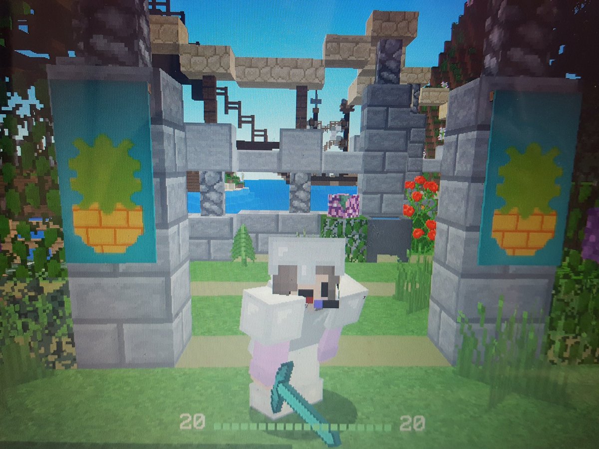 In Hide and Seek gibt es eine heilige map! OwO <a href="/STYLISCHERVOGEL/">STYLEX</a>