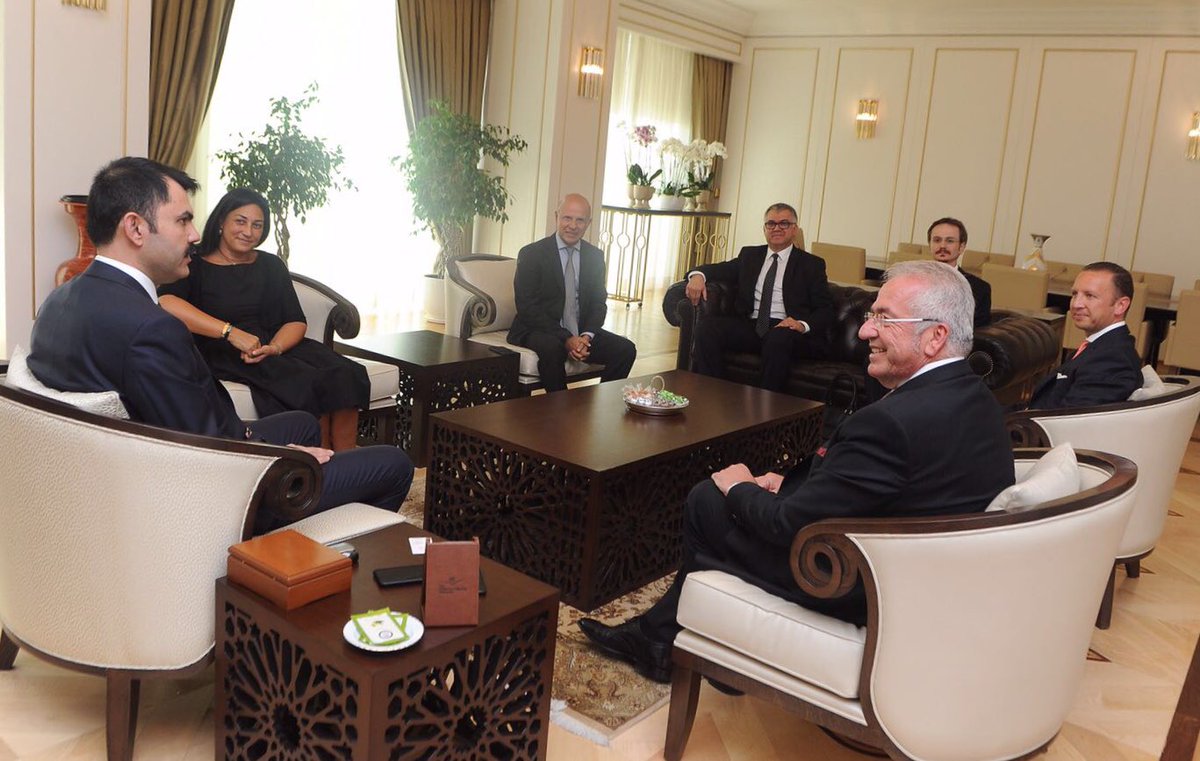 TÜSİAD (@tusiad) on Twitter photo TÜSİAD Yönetim Kurulu Başkanı <a href="/ErolBilecik/">Erol Bilecik</a> başkanlığındaki TÜSİAD heyeti Ankara temasları çerçevesinde Çevre ve Şehircilik Bakanı Murat Kurum’u ziyaret etti. <a href="/csbgovtr/">T.C. Çevre, Şehircilik ve İklim Dğş. Bakanlığı</a> TÜSİAD Yönetim Kurulu Başkanı <a href="/ErolBilecik/">Erol Bilecik</a> başkanlığındaki TÜSİAD heyeti Ankara temasları çerçevesinde Çevre ve Şehircilik Bakanı Murat Kurum’u ziyaret etti. <a href="/csbgovtr/">T.C. Çevre, Şehircilik ve İklim Dğş. Bakanlığı</a>