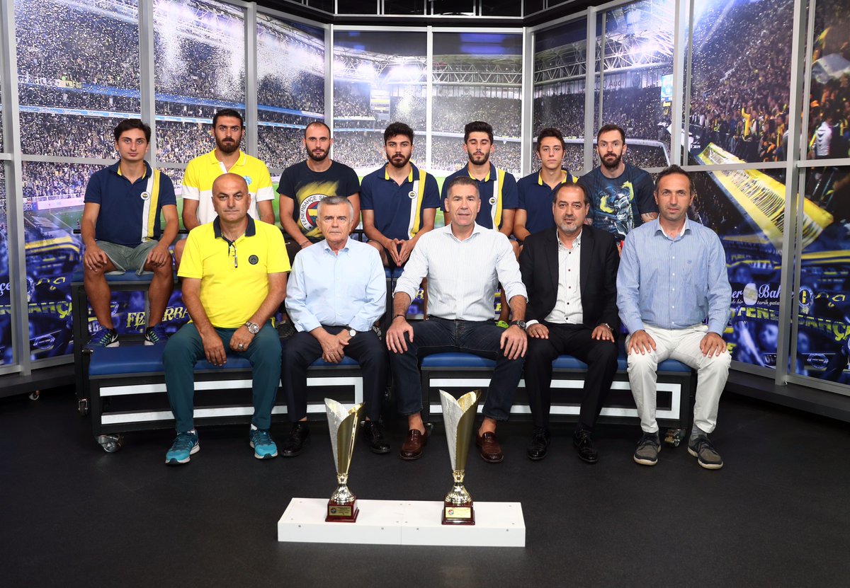 Fenerbahcemiz U18 Atletizm Ligi Nde Erkeklerde Sampiyon Kizlarda Ise Ikinci Oldu Fenerbahce Spor Kulubu