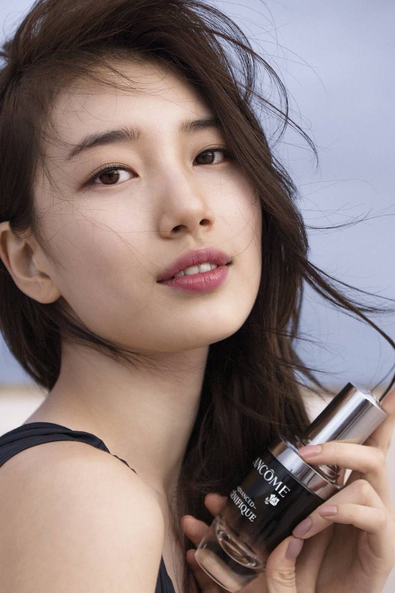 KSeriesAD's tweet photo. ซูจี ถ่ายแบบให้กับแคมเปญใหม่ของ LANCÔME -​ Advanced Génifique Serum ✨

ใครอยากผิวสวยเหมือนซูจี เพียงรีทวิตนี้ ลุ้นรับเซรั่มจากลัง��คม มูลค่า 4,100 บาท จำนวน 1 รางวัล 

ประกาศผู้โชคดี 26 ส.ค.นี้ #suzyxlancome https://t.co/xzGWw2TGGw