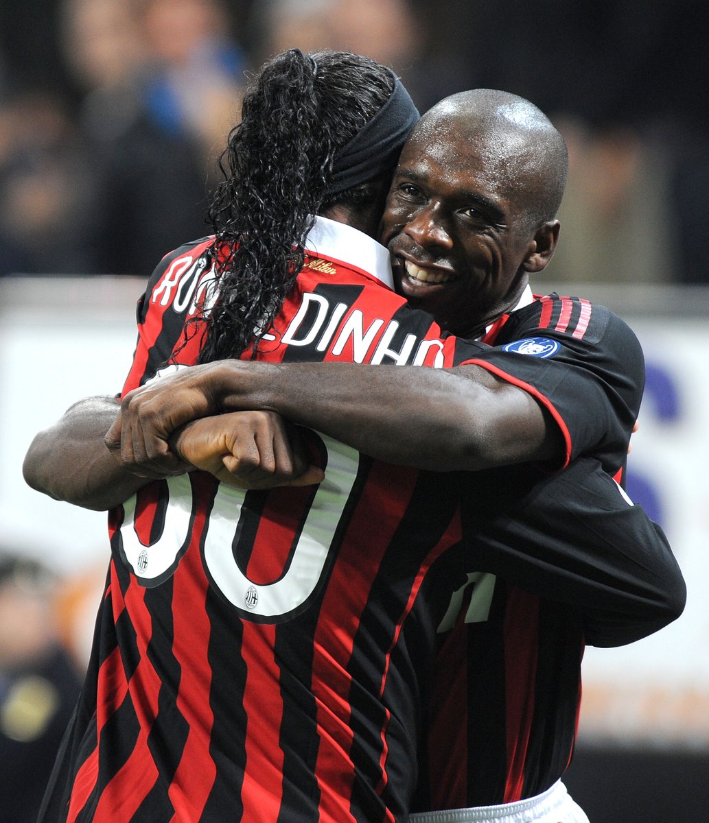 Ronaldinho &amp; Seedorf 🔴⚫️

#UCL #FlashbackFriday
