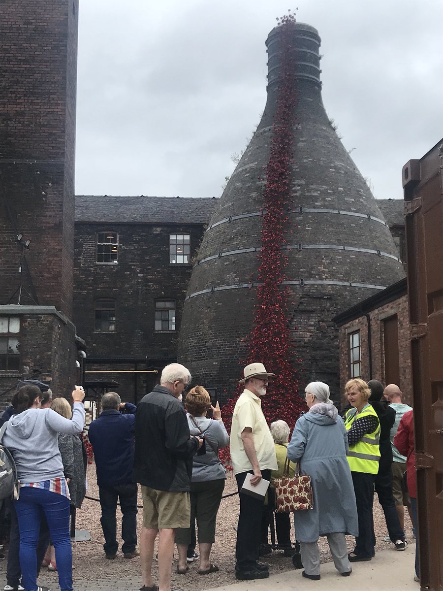 beanieo's tweet photo. Volunteering at @Middleport_Pot for the Poppies Exhibiton. One word, WOW ๐ฎ #onlyinstoke https://t.co/Y21tvtwyNu
