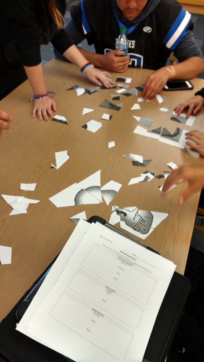 MrAdamTolliver's tweet image. World History students working together to piece together early human information #WeareGCCS