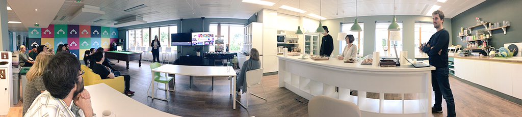 luismgdcalado's tweet photo. @xtinalynch from @Microsoft and @irelandggd speaking at @SurveyMonkey about gender diversity and inclusion in tech 👍 #diversity #gender #inclusion #tech https://t.co/EPiNItyG1M