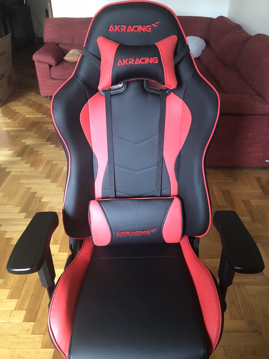 Welcome home baby 😍 <a href="/AKRacingEurope/">AKRacing</a> #happykid