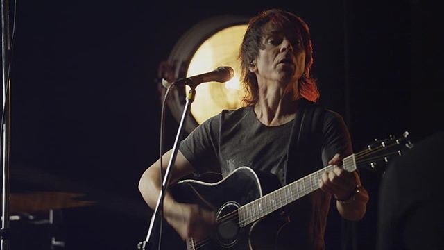 AmerMusicChan's tweet image. Reposting @sessions_x:
This strange animal.. @gowan, sat in while we mixed his session and it sounds amazing! Check it out on Sessions X info in bio ☝️
.
.
.
.
.
.
.
.
.
#Music #musically #musician #singer
#singing #talentedmusicians
#guitar #tv #studio #film #movie #love