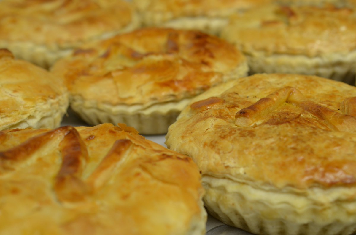 Back by popular demand, for week commencing 20th August, Pulled Pork &amp; Pulled Brisket, Country, Duck &amp; Apricot, Liver &amp; Bacon and Curry #PIES <a href="/SweeneyandTodds/">Sweeney And Todd</a>