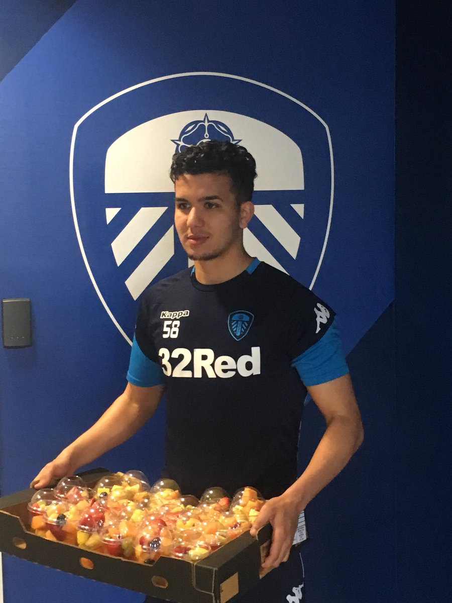 MoreishM's tweet photo. @MoreishM is Kicking off a massive weekend ahead off in the morning with the team Evan Wembley walkers  as they start there massive journey Leeds to Wembley walk then it’s on to Thorp arch for Leeds United u18 away travel food massive all the best for us here #TeamEvan https://t.co/0pC5jR8sTR