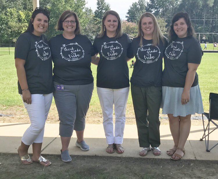 These third grade teachers rocked the first week of school!! #thirdgrade #yourvibeattractsyourtribe #ecesrocks <a href="/mitchell_tramit/">Tracy Mitchell</a> <a href="/MrsBarnes5/">Paige Barnes</a> <a href="/mrs_schiess/">Ashley Schiess</a>