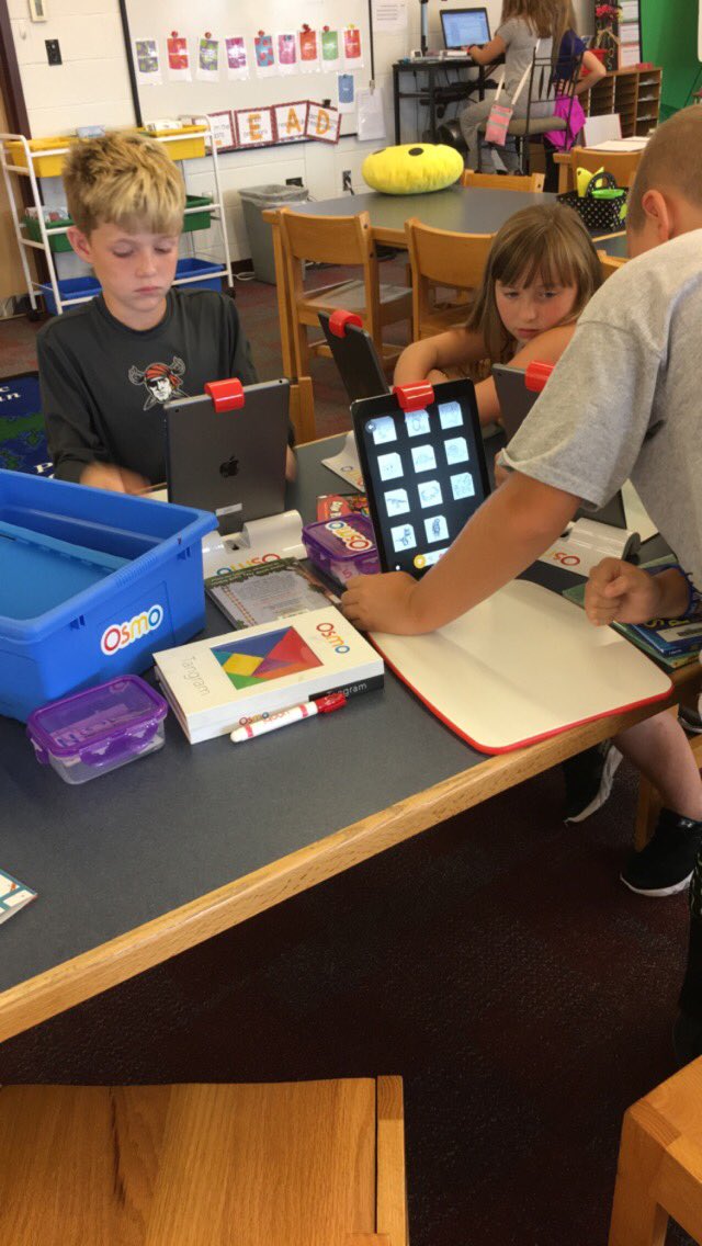 RylandLibrary's tweet photo. Checking out our newest Osmo games. Something for all ages!  #Osmo   #creativeboard  @LongbranchElem https://t.co/ztSArVqdja