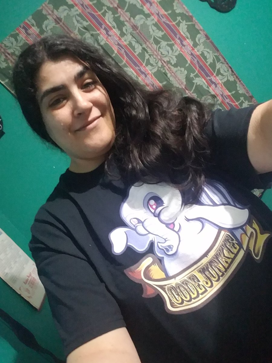 Lacrymosa84's tweet photo. Finnaly got around to buying a Code Junkie shirt, love it!!! Thank you @jeffreyKoval  for the opportunity!!!   

P.S. If you haven't had a chance to yet , buy this book because it's great you won't regret it!!  https://t.co/3goeQjBo8N !! #codejunkie https://t.co/DB34P17Vjw https://t.co/YHxBM7zSO0