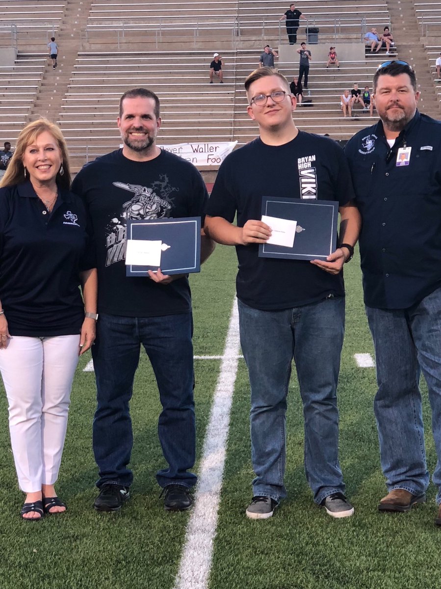 FBISDSupe's tweet photo. Congratulations Bryan HS Teachers of the Week Choir Director Alex Medlock and biology teacher Cameron Finley! Thank you and Principal Buban for your tremendous positive influence on our students. Let the Friday Night Lights begin! Proud Supt! Opportunity Awaits in Bryan ISD! 👍👏 https://t.co/9B02GRa7vl