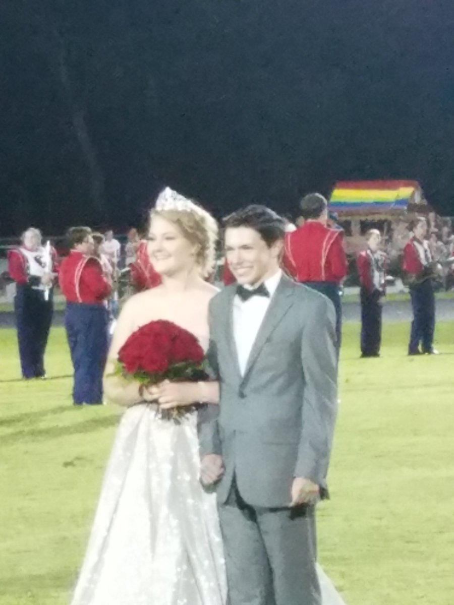 Gawbage29's tweet image. My baby is the homecoming queen! So proud of her.